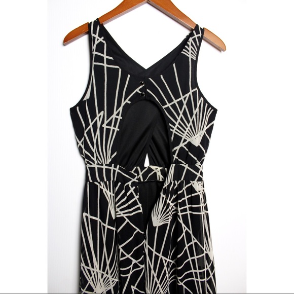 LUSH Nordstrom Chiffon High Low Criss Cross Dress - Picture 6 of 6